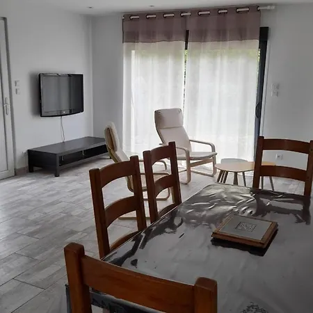 Holiday home Maison Petit Ion Jean Mi Et Flo Vendays-Montalivet